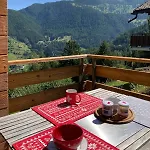With Stunning Views, Ideally Located, Deer Nearby, Ideal For Families, Not Suitable For Groups * La Tzoumaz