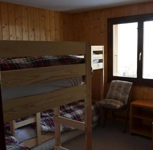 Σαλέ With Stunning Views, Ideally Located, Deer Nearby, Ideal For Families, Not Suitable For Groups