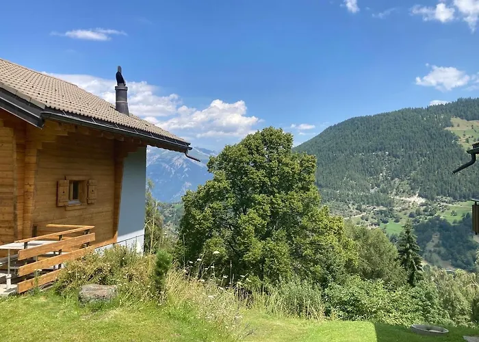 With Stunning Views, Ideally Located, Deer Nearby, Ideal For Families, Not Suitable For Groups Chalet *