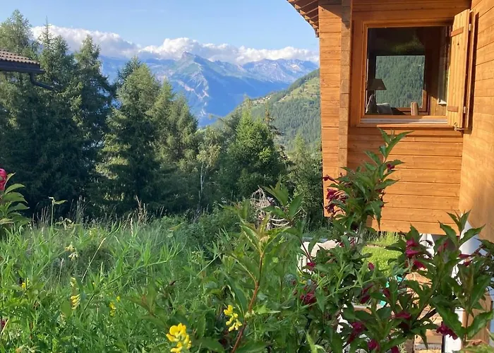 Σαλέ With Stunning Views, Ideally Located, Deer Nearby, Ideal For Families, Not Suitable For Groups